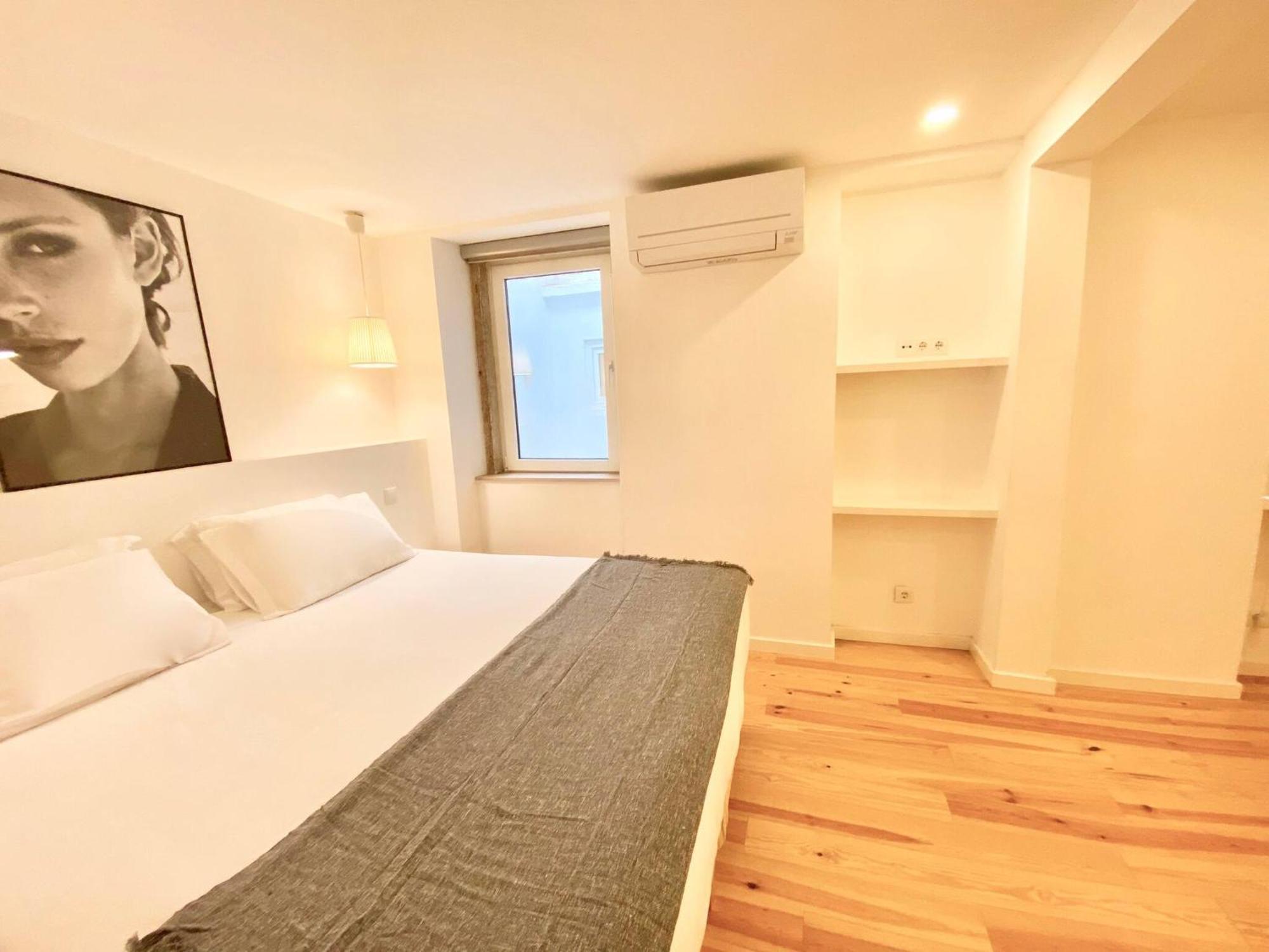My Lx Flat Stylish Apartment In Santa Catarina Lisboa Extérieur photo