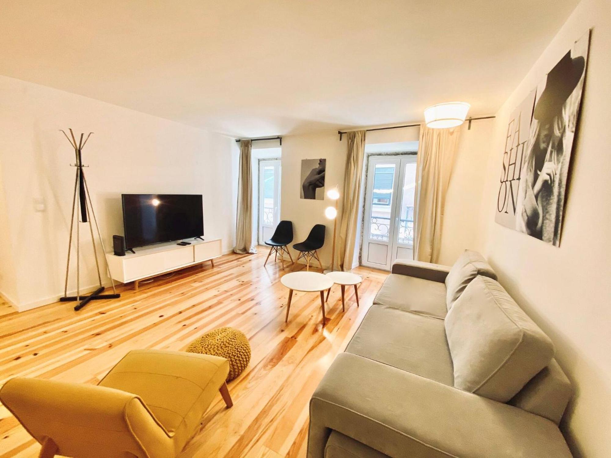 My Lx Flat Stylish Apartment In Santa Catarina Lisboa Extérieur photo